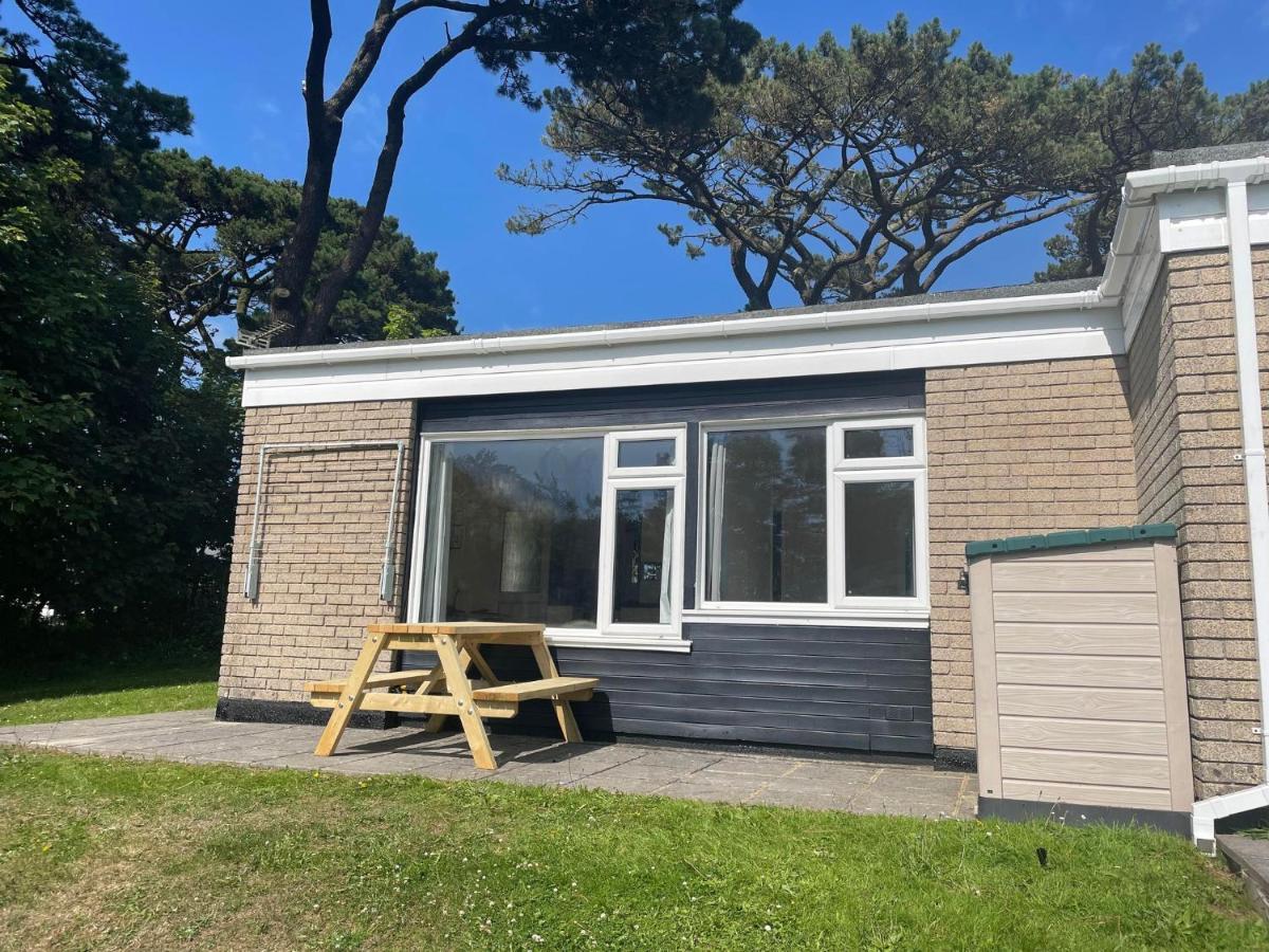 2 Bedroom Holiday Chalet Near Bude Kilkhampton Exterior photo